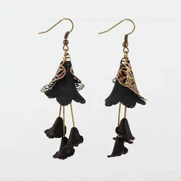 Edgy Shades of Black Matte Lucite Flowers Bronze Filigree Victorian Earrings - Picture 1 of 1